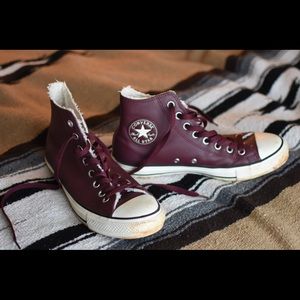 fur lined converse